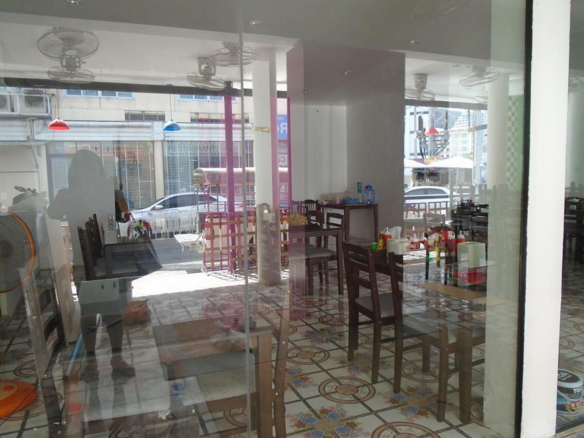 Panda Hostel Phuket (Adults Only) Patong Kültér fotó