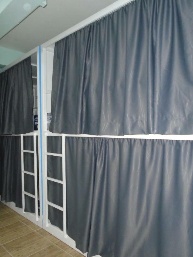 Panda Hostel Phuket (Adults Only) Patong Kültér fotó